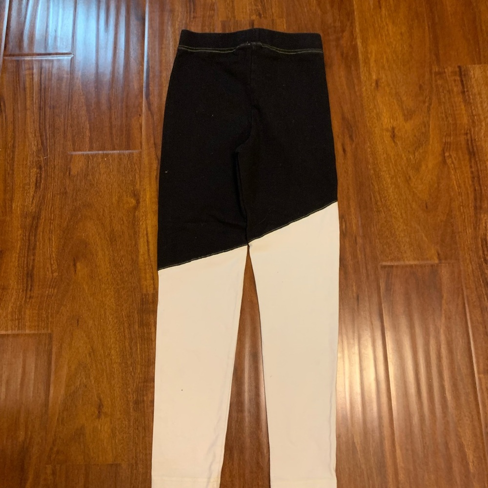Out from under color blocked leggings